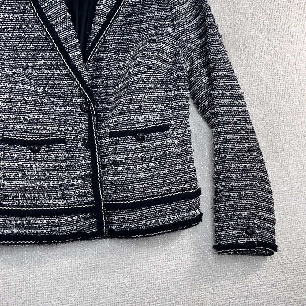 Talbots Women's Black White Tweed Jacket Blazer Size 6 Lined Classic - Picture 3 of 11